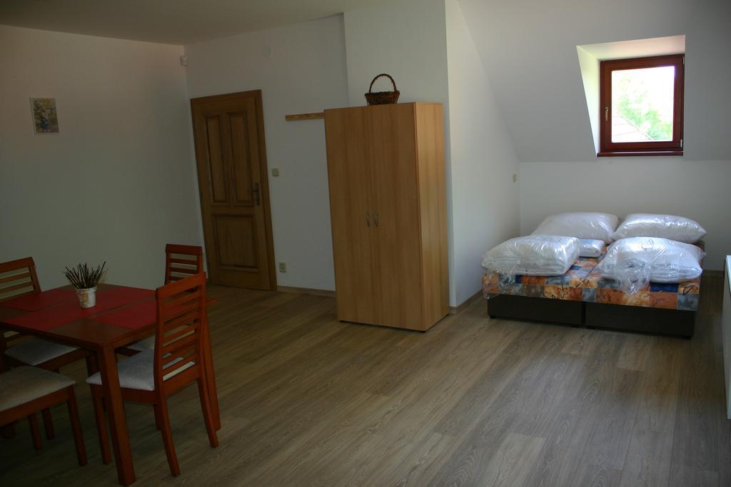 Penzion U Blatce Otel Nové Hrady Oda fotoğraf