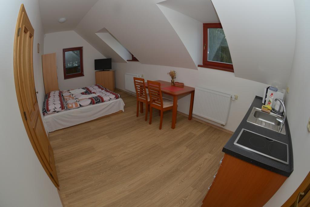 Penzion U Blatce Otel Nové Hrady Oda fotoğraf