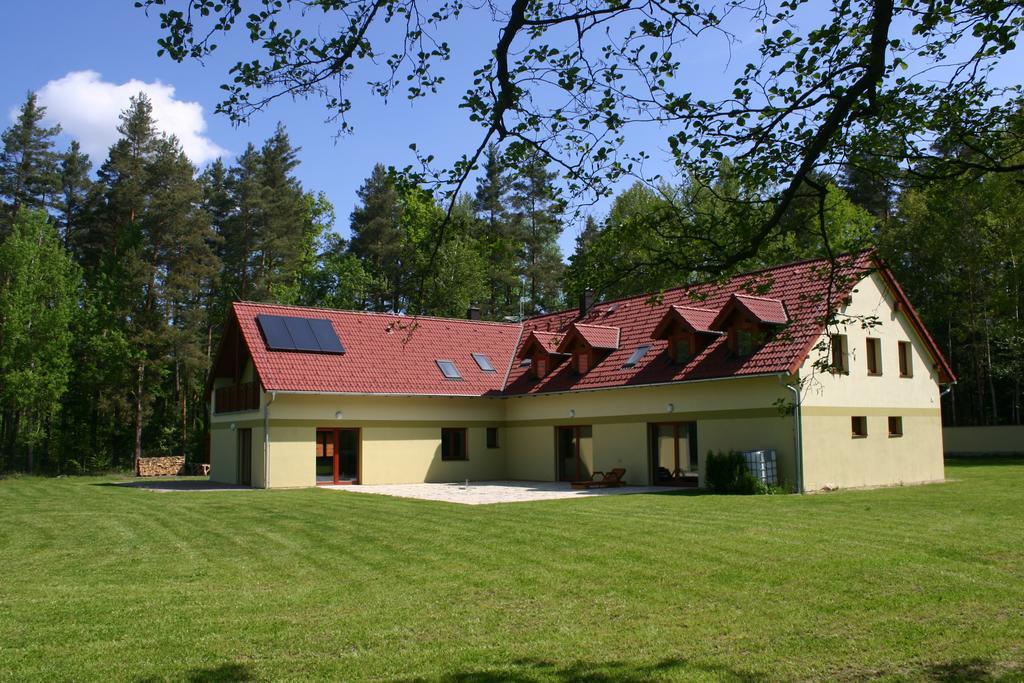 Penzion U Blatce Otel Nové Hrady Dış mekan fotoğraf